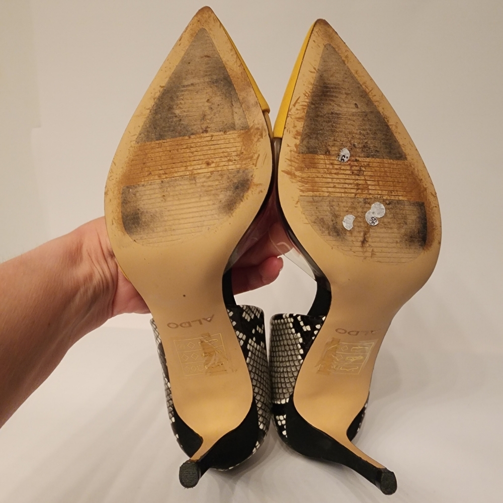 ALDO Serpent Pointed Toe Yellow and Black Pump Heels Size 7.5 - Picture 10 of 12